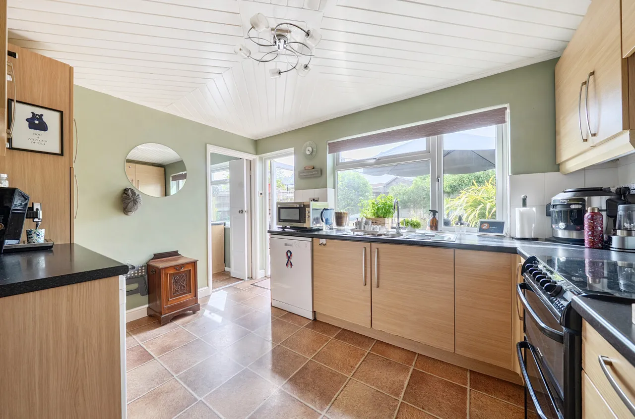 Wheatfield Lea, Cranbrook, TN17, photo 5