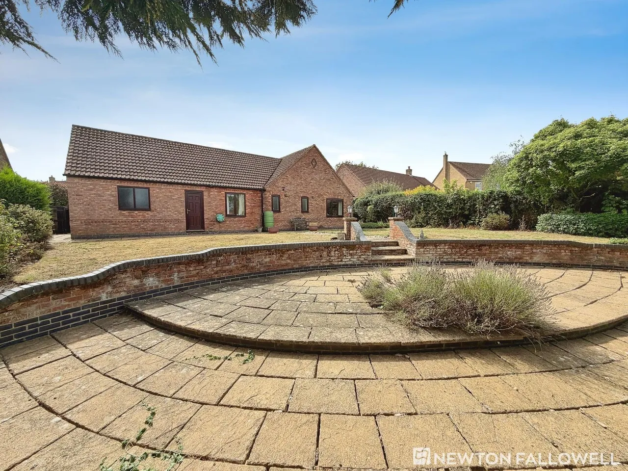 Cumberland Gardens, Castle Bytham, NG33, photo 17