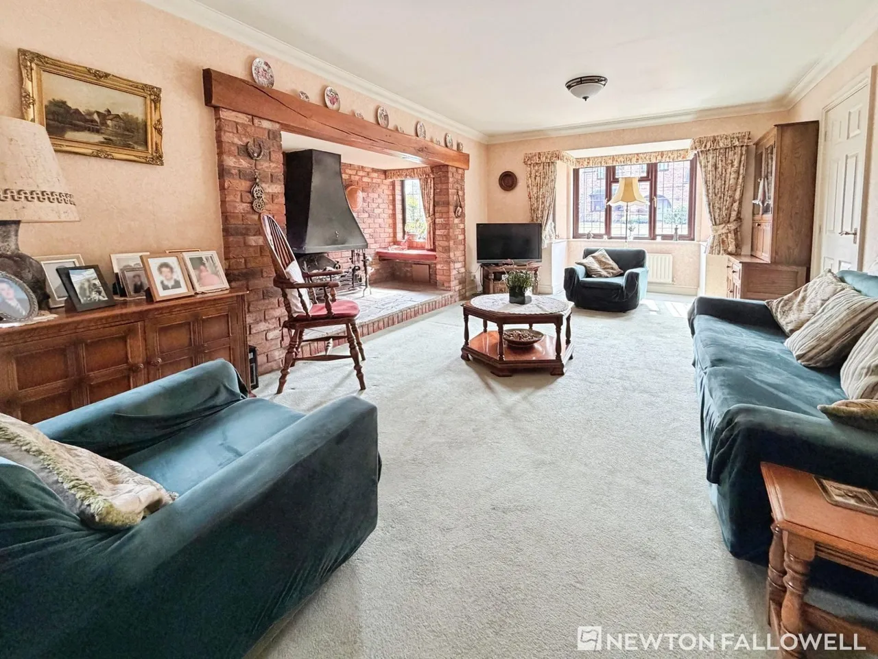 Cumberland Gardens, Castle Bytham, NG33, photo 4