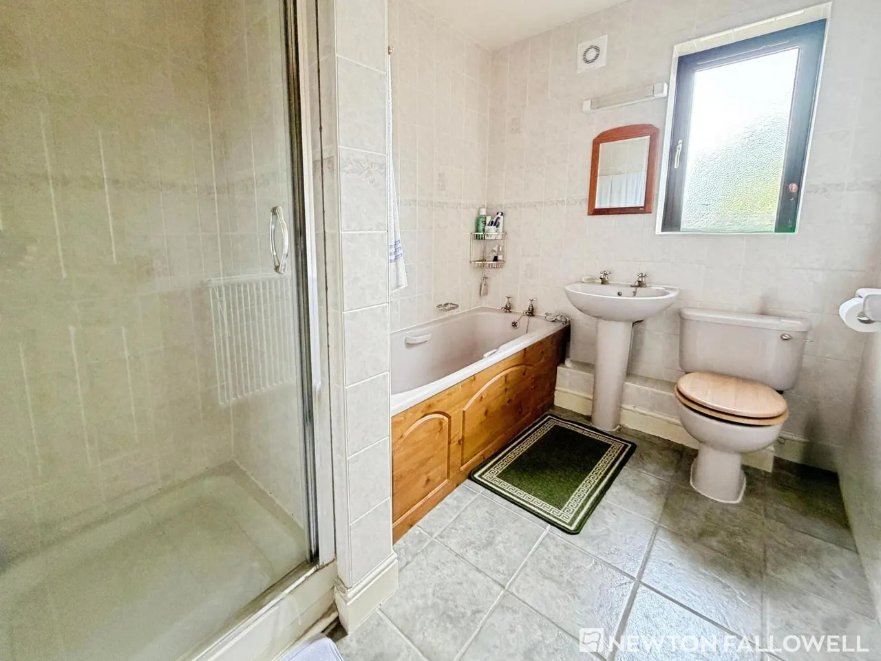Cumberland Gardens, Castle Bytham, NG33, photo 13