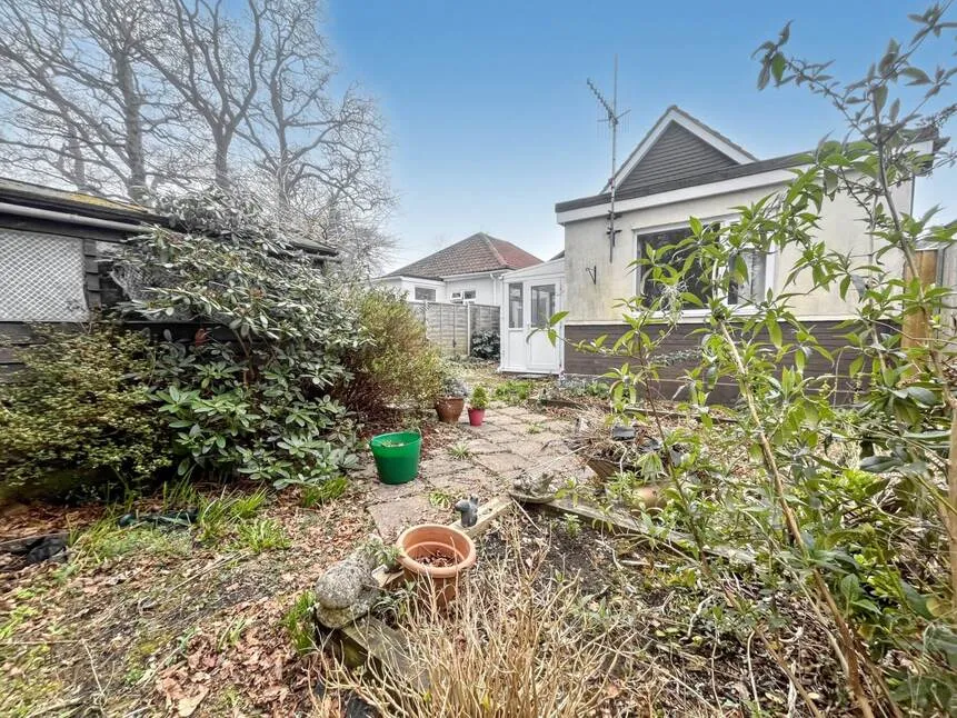 Cattistock Road, BH8, photo 22