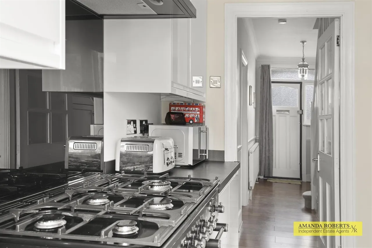 Endelbury Road, Chingford, photo 7
