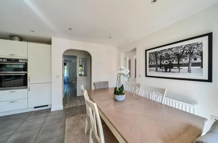 Buchanan Way, Binfield, RG42, photo 13