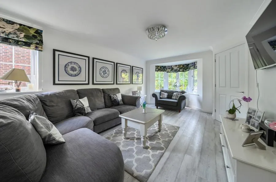 Buchanan Way, Binfield, RG42, photo 3