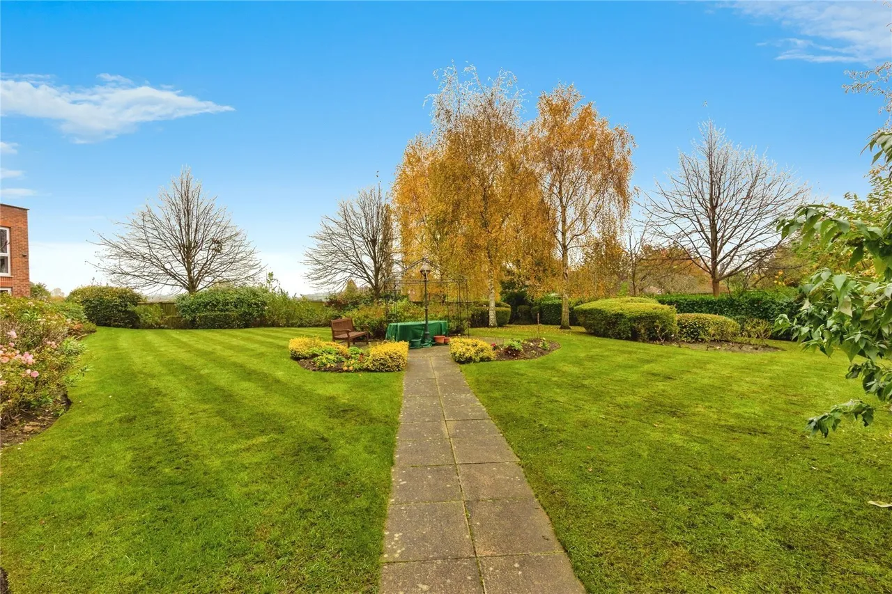 Peter Street, Hazel Grove, Stockport, Cheshire, SK7, photo 13