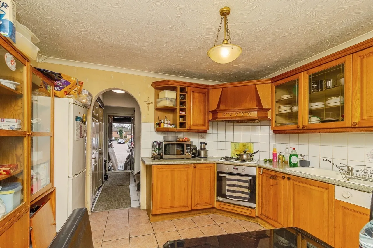 Fletchers Mews, Neath Hill, Milton Keynes, Buckinghamshire, MK14, photo 11