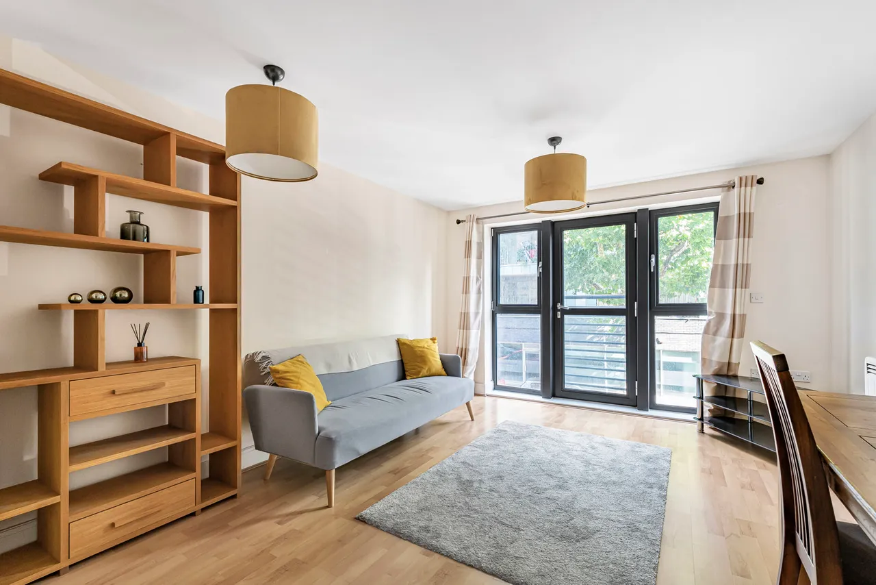 1 bed flat to rent, Spa Road, London, SE16