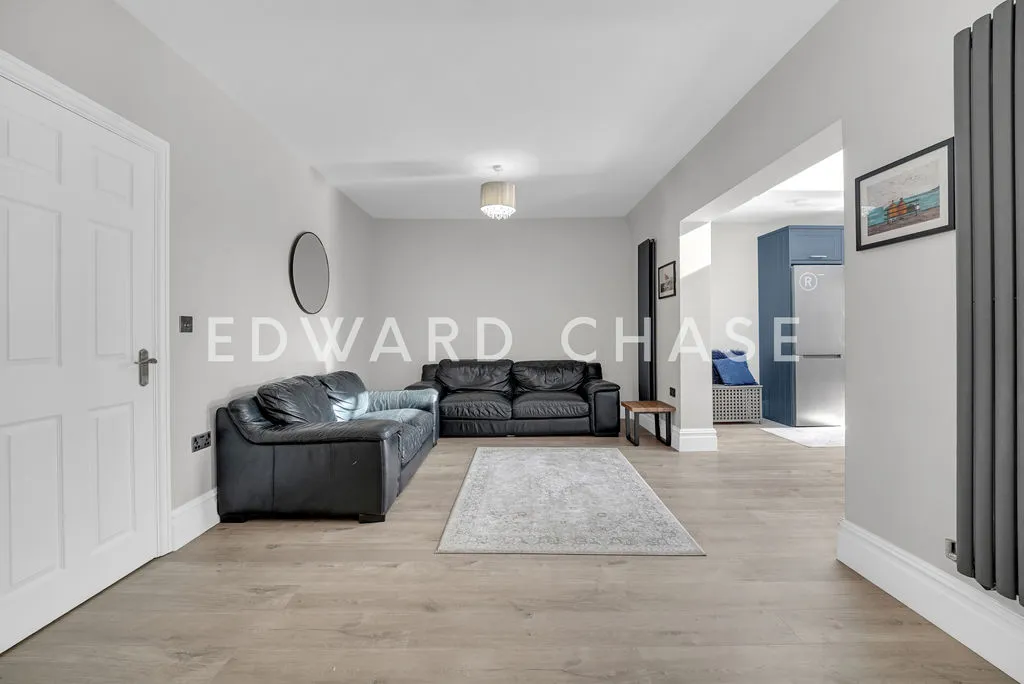 Mayesbrook Road, Ilford, IG3, photo 2
