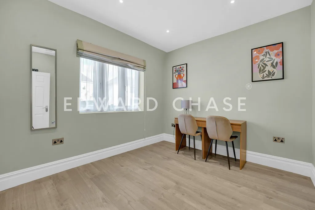Mayesbrook Road, Ilford, IG3, photo 12