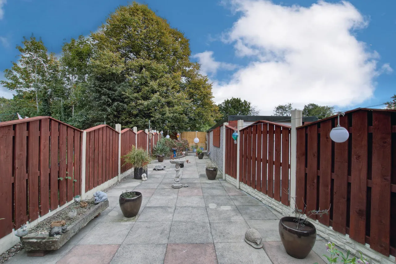 Rectory Avenue, Lowton, WA3, photo 17