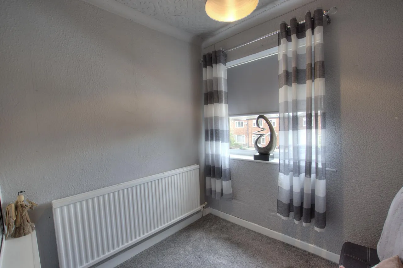 Rectory Avenue, Lowton, WA3, photo 14