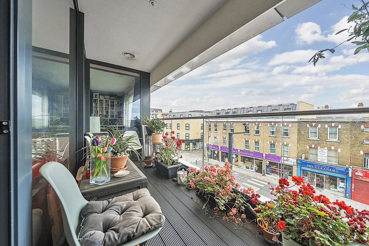 Lambarde Square, SE10, photo 10