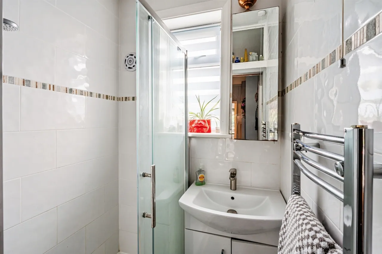 Chyngton Gardens, Seaford, BN25, photo 16