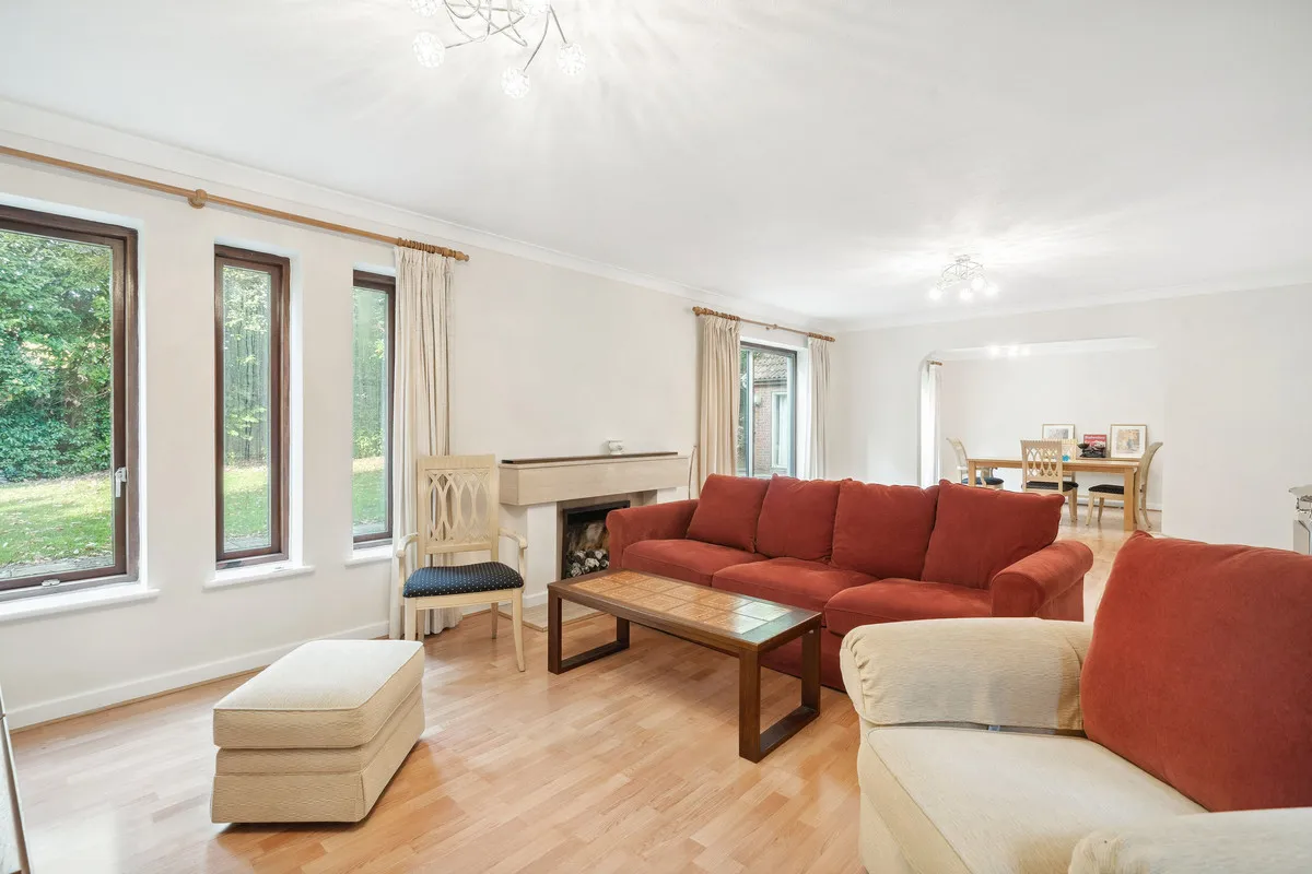 Littleworth Lane, Esher, KT10, photo 6