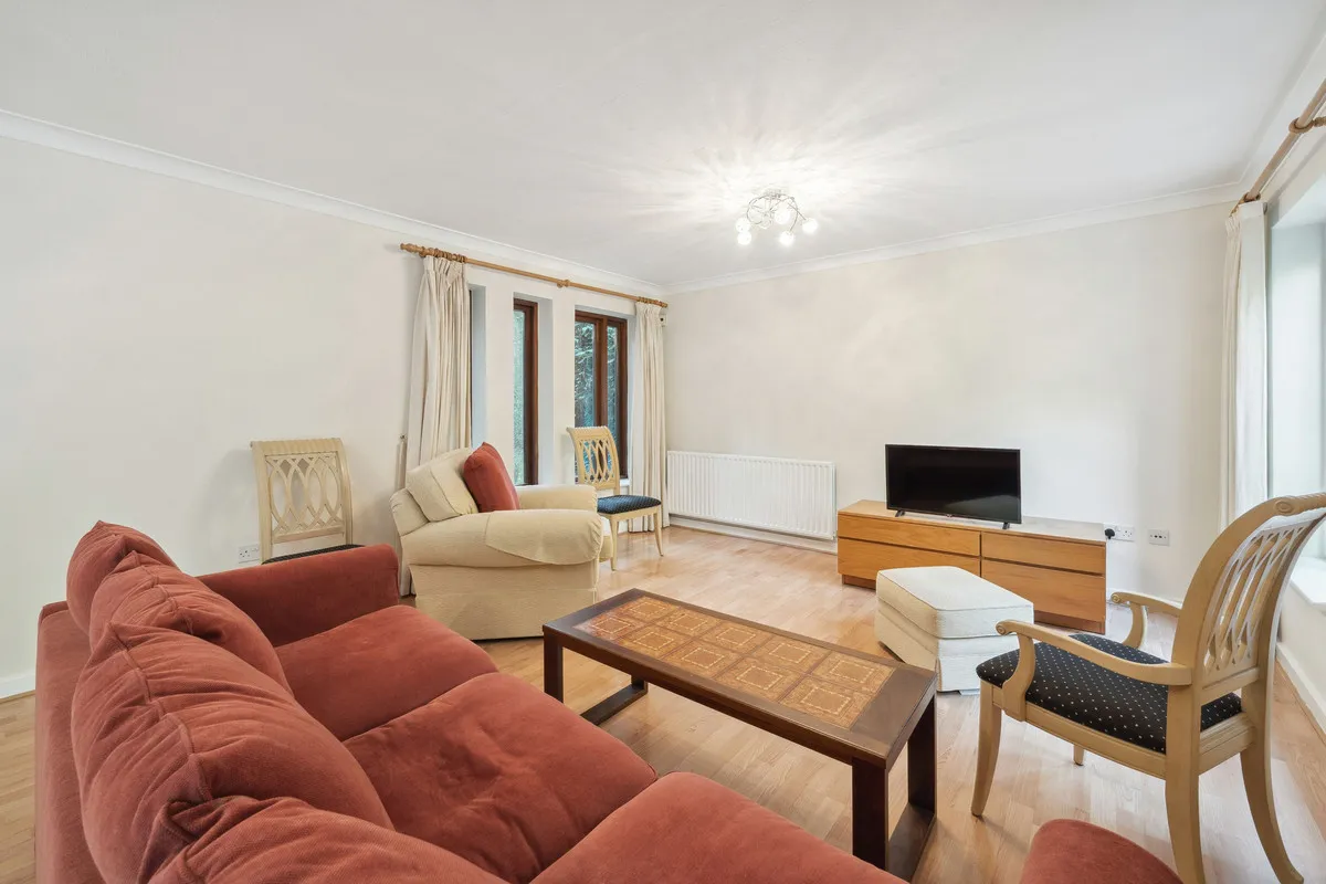 Littleworth Lane, Esher, KT10, photo 8