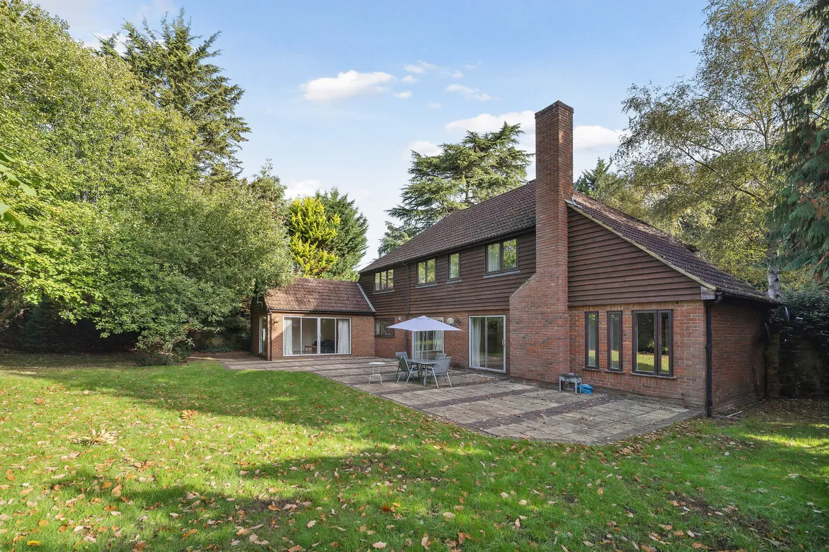 Littleworth Lane, Esher, KT10, photo 3