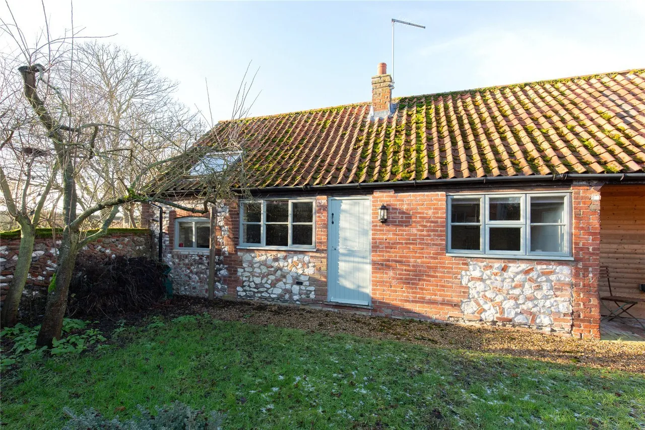 Joan Shorts Lane, Burnham Market, PE31, photo 13