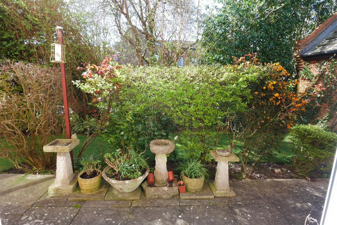 Hambledon Place, Bognor Regis, photo 21
