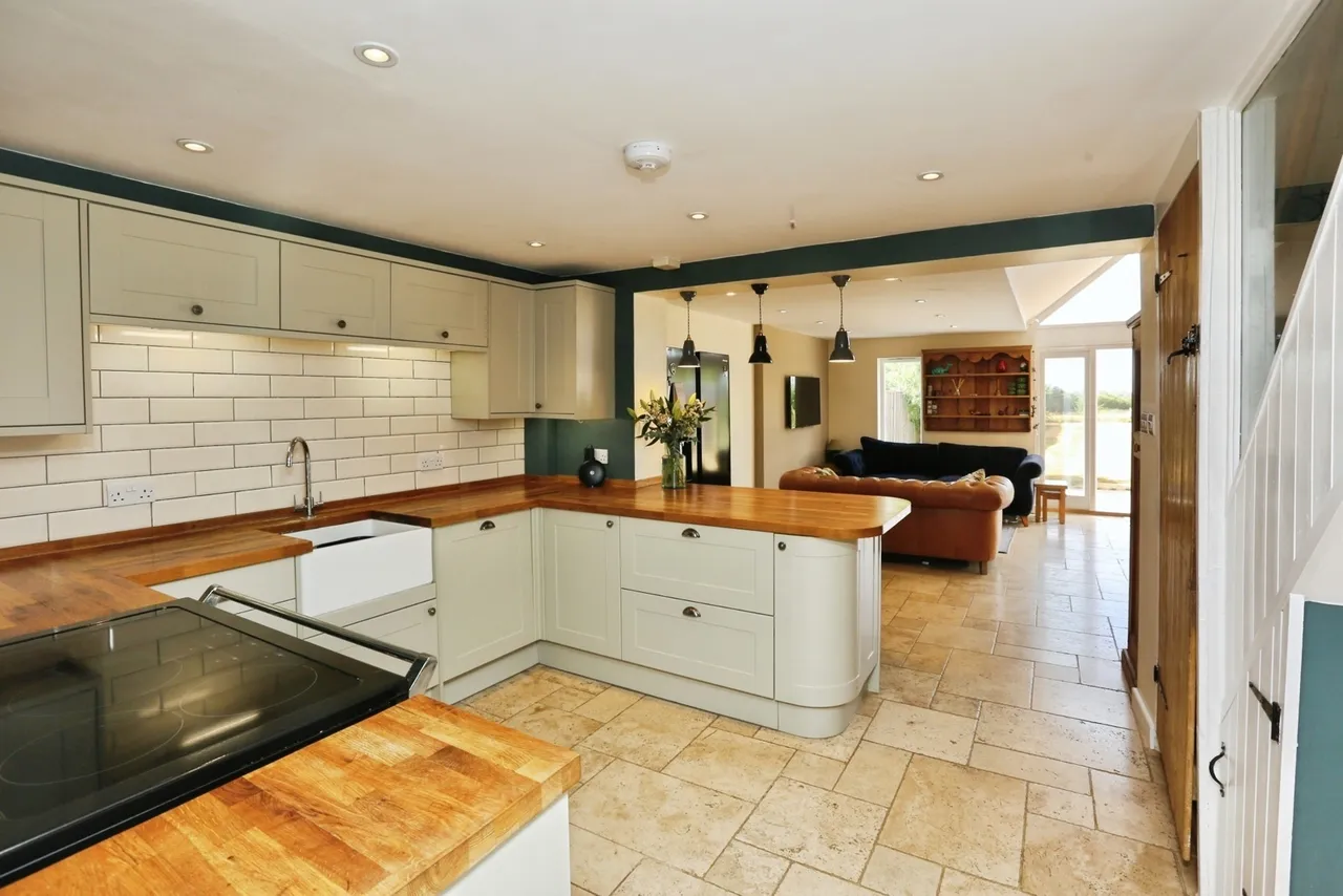 East Stratton, Winchester, SO21, photo 2