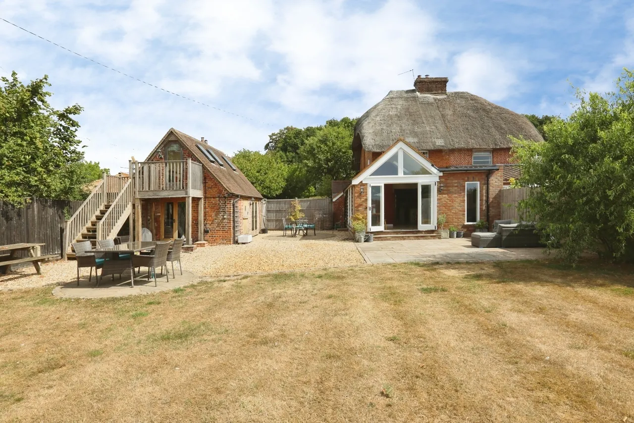 East Stratton, Winchester, SO21, photo 4