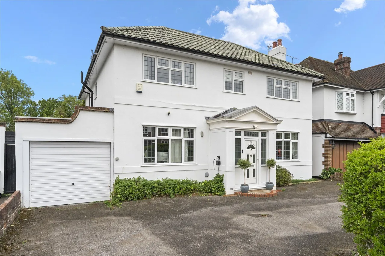 Grove Way, Esher, KT10, photo 14