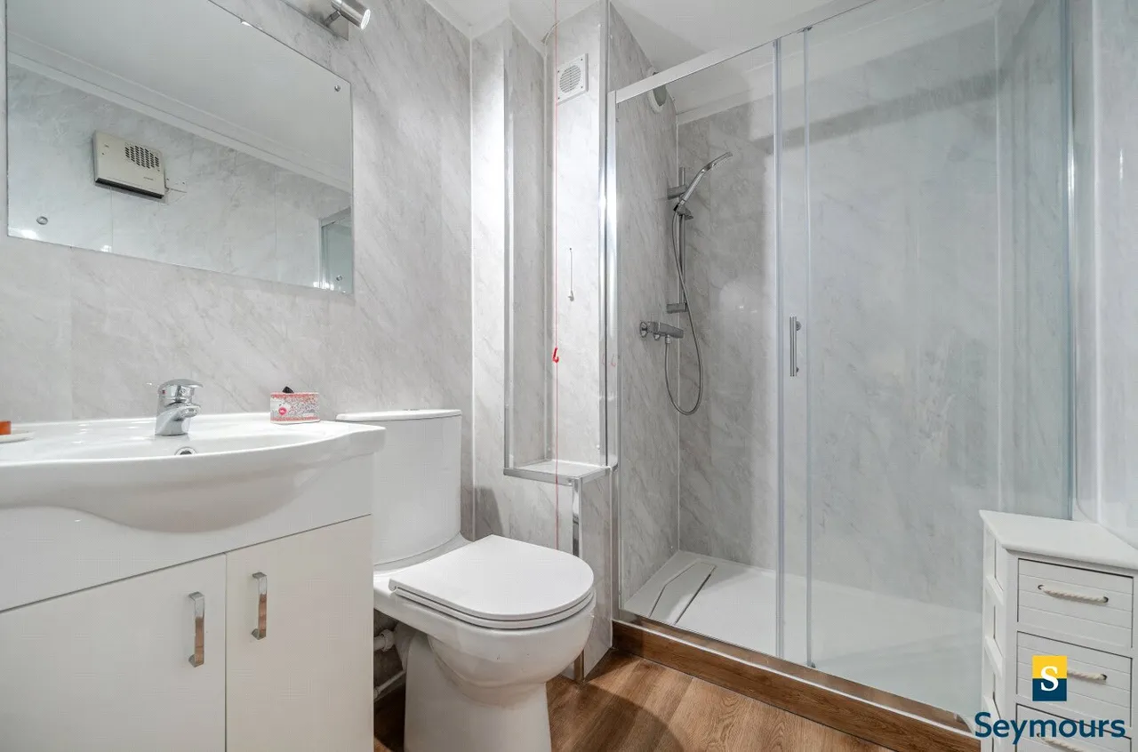 York Road, Guildford, GU1, photo 10