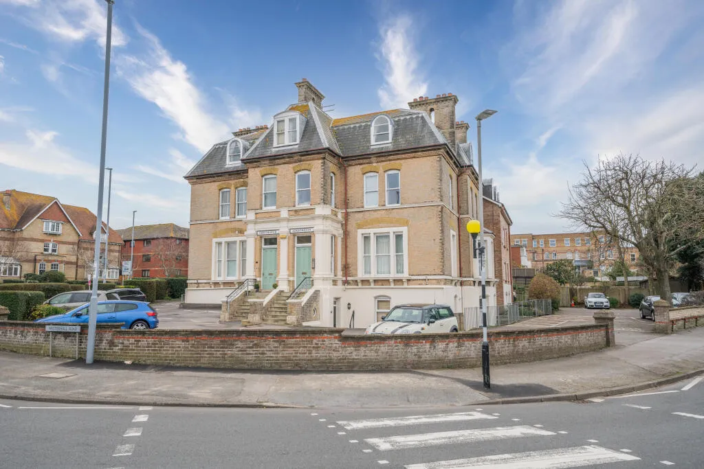1 bed flat for sale — Westerhall Road, Weymouth