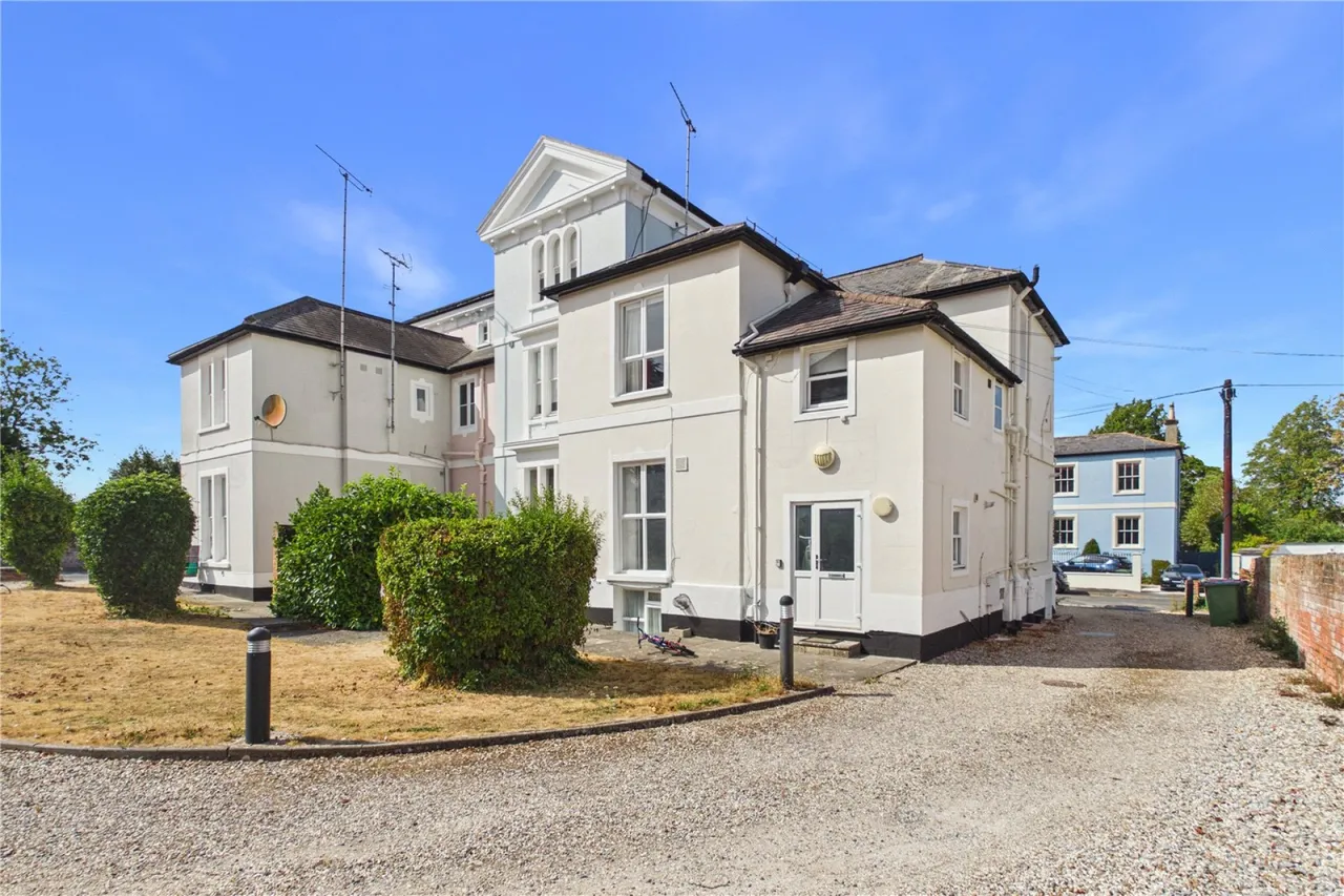 Porchester Road, Newbury, RG14, photo 18