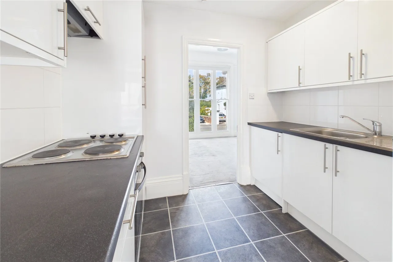 Porchester Road, Newbury, RG14, photo 11