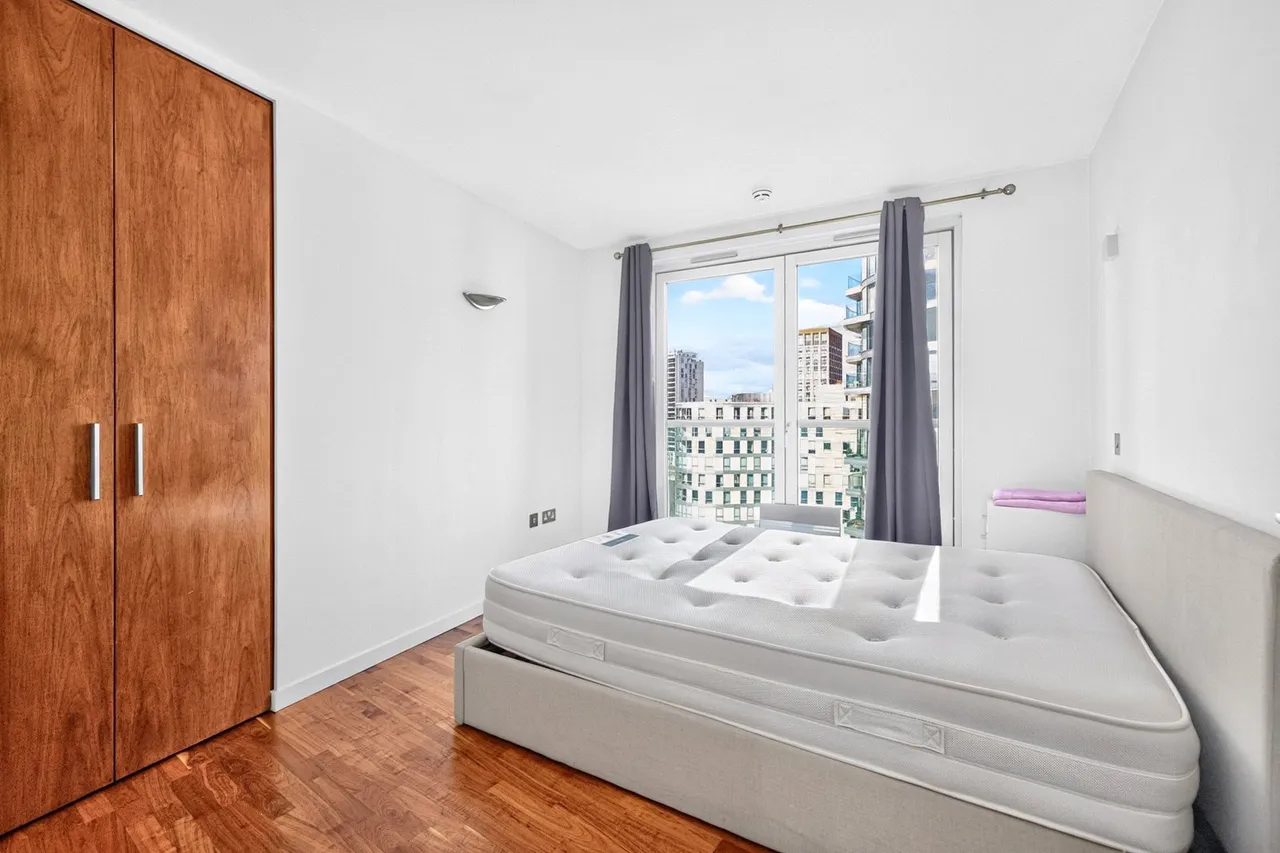 Fairmont Avenue, London, E14, photo 11