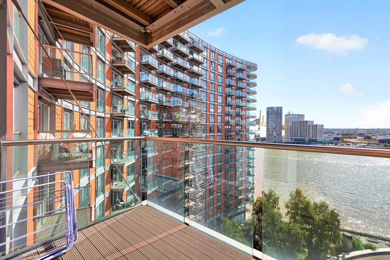 Fairmont Avenue, London, E14, photo 16