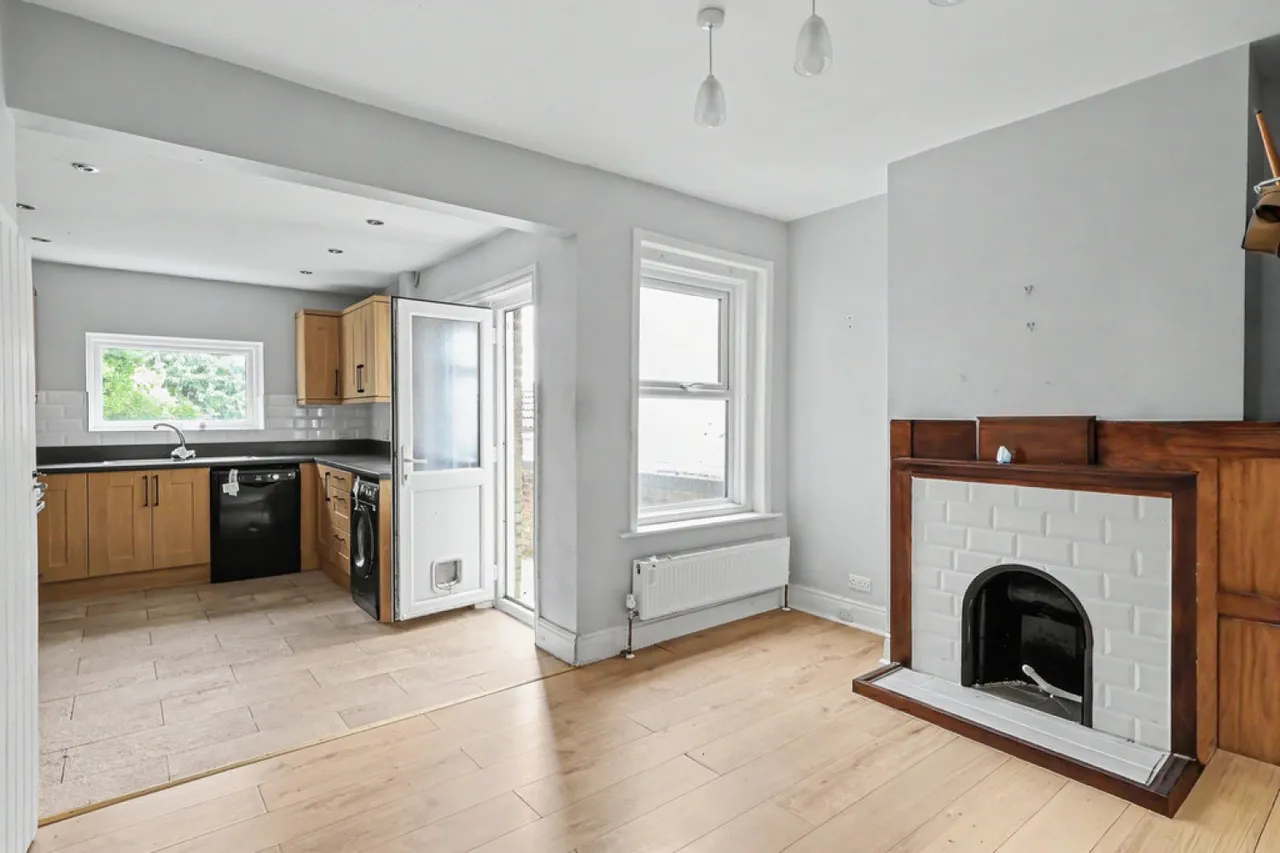 Douglas Road, Parkstone, photo 4