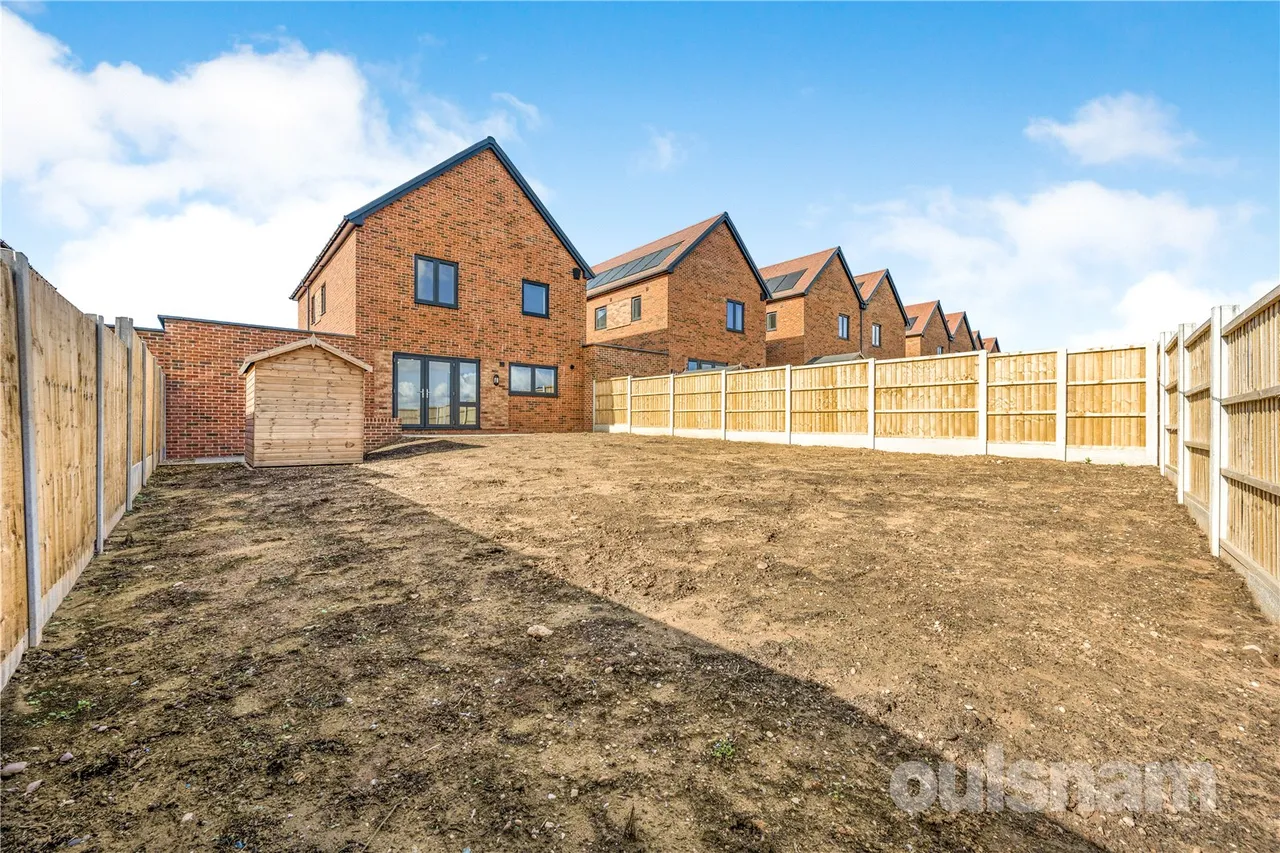 Lowans Court, Redditch, B97, photo 21