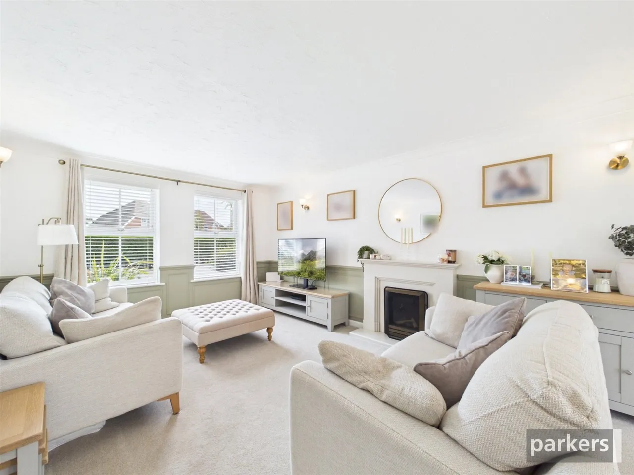 Hurricane Way, Woodley, RG5, photo 2