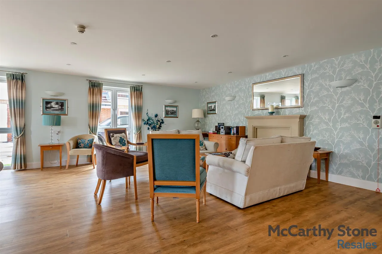 Hawthorn Road, Bognor Regis, PO21, photo 19