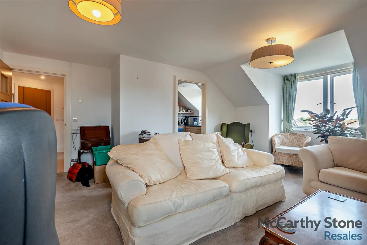 Hawthorn Road, Bognor Regis, PO21, photo 6