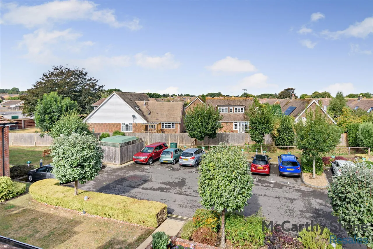 Hawthorn Road, Bognor Regis, PO21, photo 15
