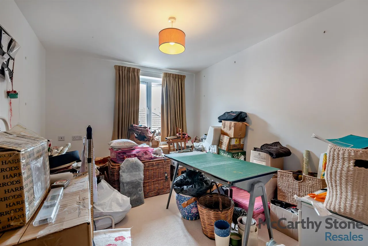 Hawthorn Road, Bognor Regis, PO21, photo 10