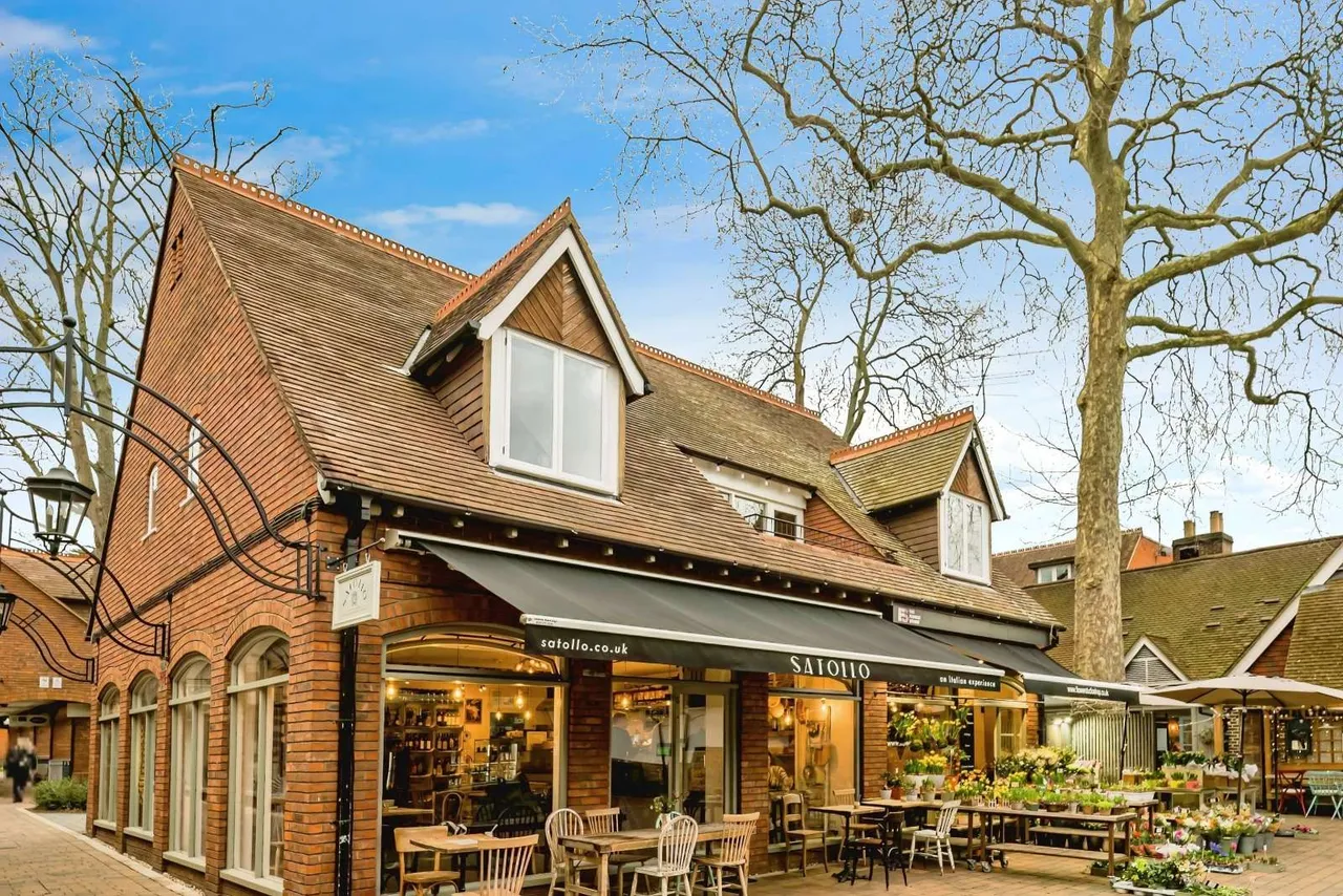 2 bed flat for sale, High Street, Marlow, SL7