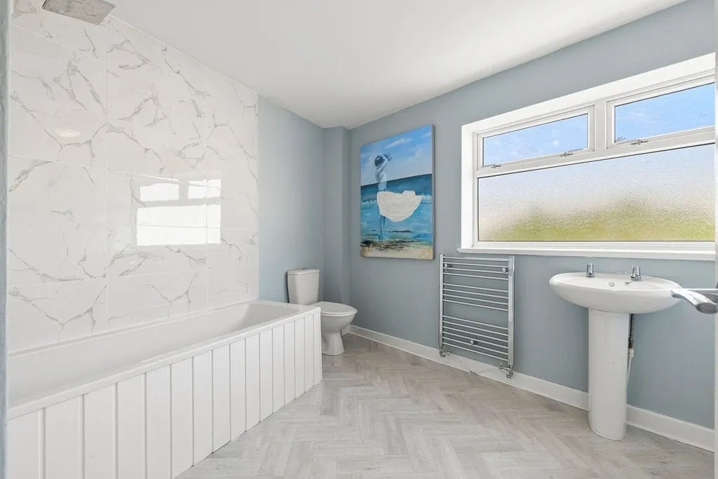 Cefn Road, Bonymaen, Swansea, West Glamorgan, SA1 7HH, photo 5