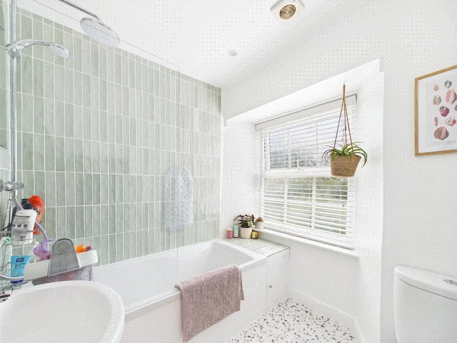Spicers Lane, Stratton, EX23, photo 9