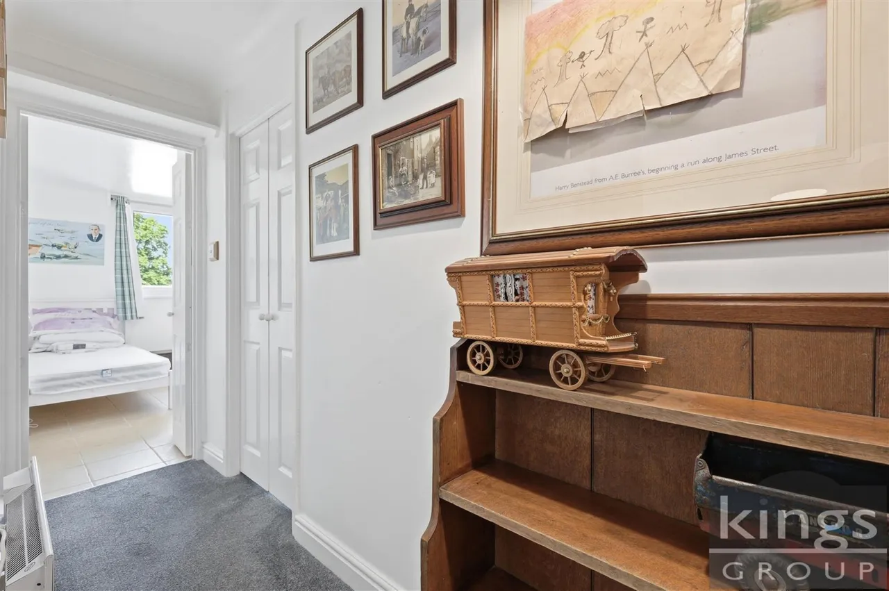 Cedar Road, Enfield, photo 12