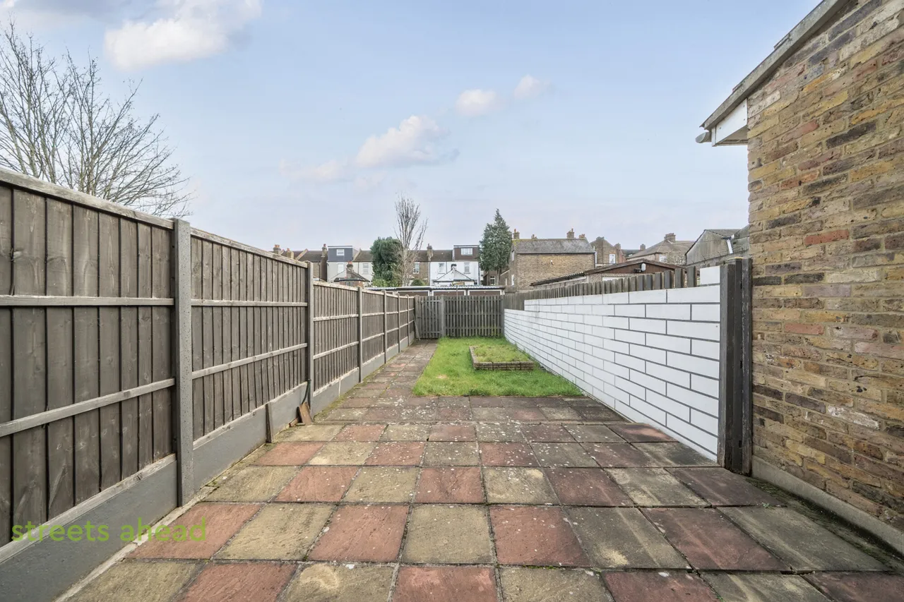 Lakehall Road, Thornton Heath, CR7, photo 11