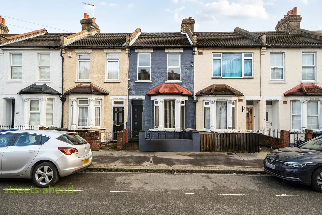 2 bed house for sale, Lakehall Road, Thornton Heath, CR7