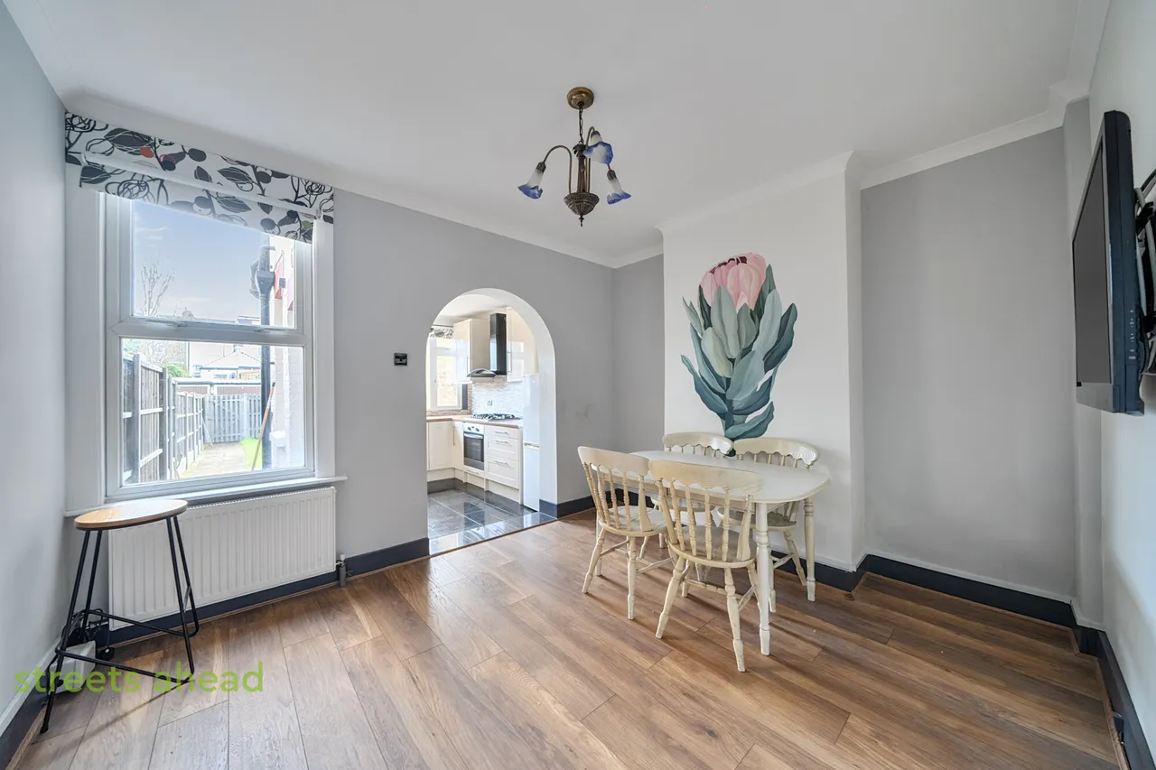 Lakehall Road, Thornton Heath, CR7, photo 14