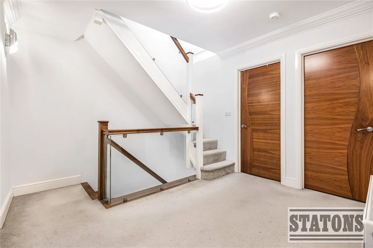 Hadley Road, Enfield, EN2 8JT, photo 9