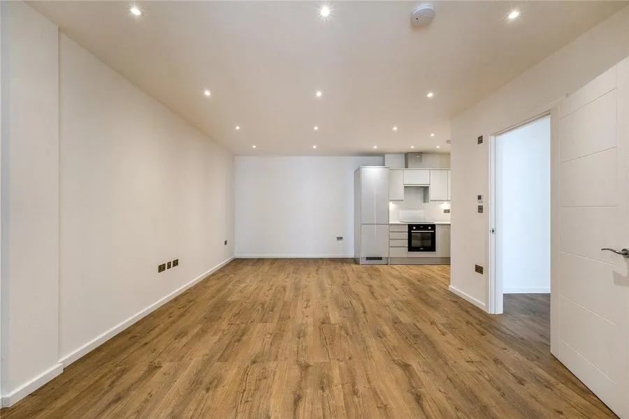 Rowhill Road, London, E5, photo 3