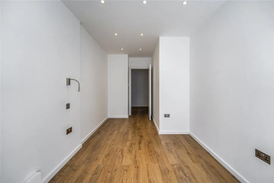 Rowhill Road, London, E5, photo 7