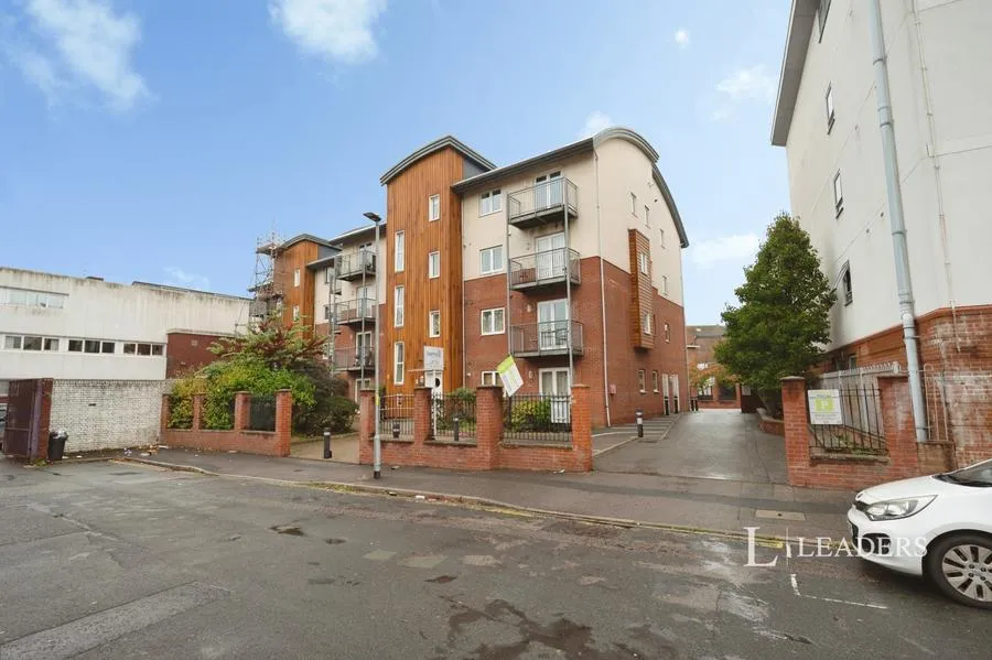 1 bed flat to rent, Lion Terrace, Portsmouth, PO1