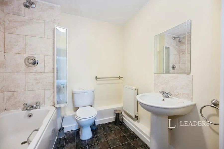 Lion Terrace, Portsmouth, PO1, photo 5